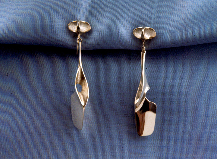 Toza, earrings, gold, 1960s