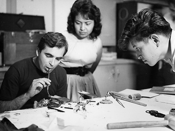 Svetozar teaching at the Southwest Indian Art Project, 1961